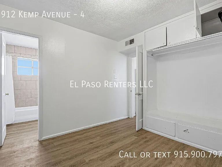 3912 Kemp Ave #4 — Photo 8