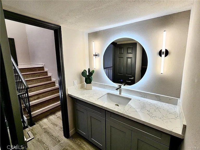 26130 Alizia Canyon Dr — Photo 15