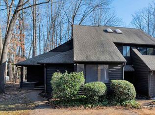 129 Blithe Ct, Charlottesville, VA 22901