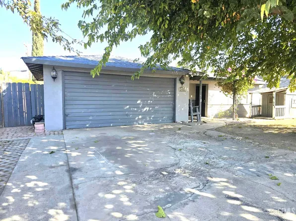 5716 Karen Pl, Bakersfield, CA 93307