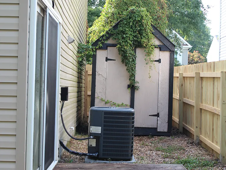 1740 Bernstein Dr — Photo 18