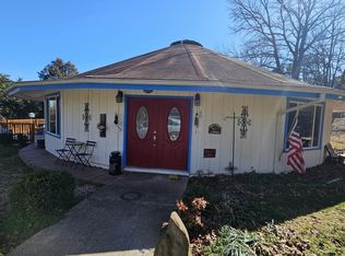 40 E Pless Pl, Russellville, AR 72802