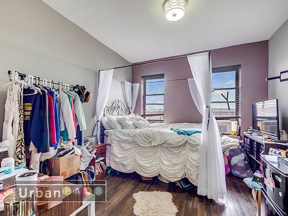 4th image of 68 Macdougal St APT 2A