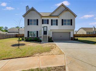 20 Belfield Ct, Adairsville, GA 30103