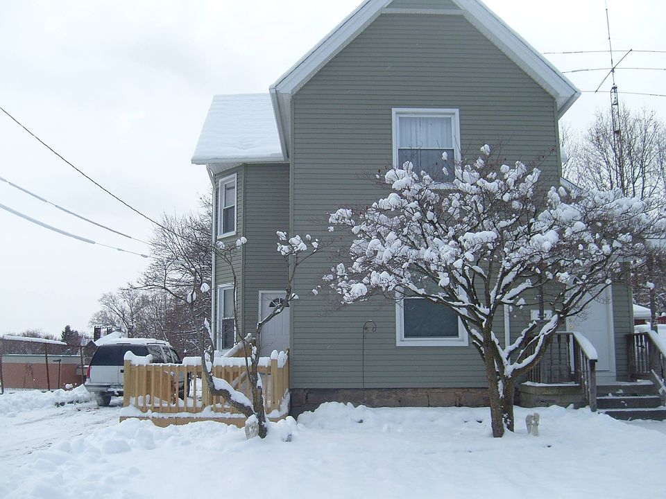 2nd image of 356 Ellsworth St