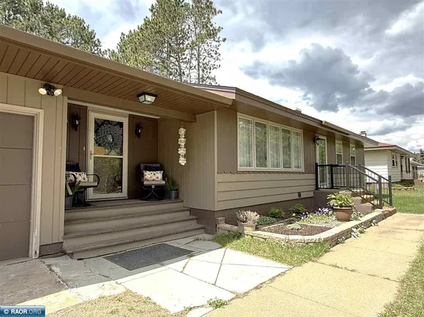 4325 Golf Course Rd, Eveleth, MN 55734