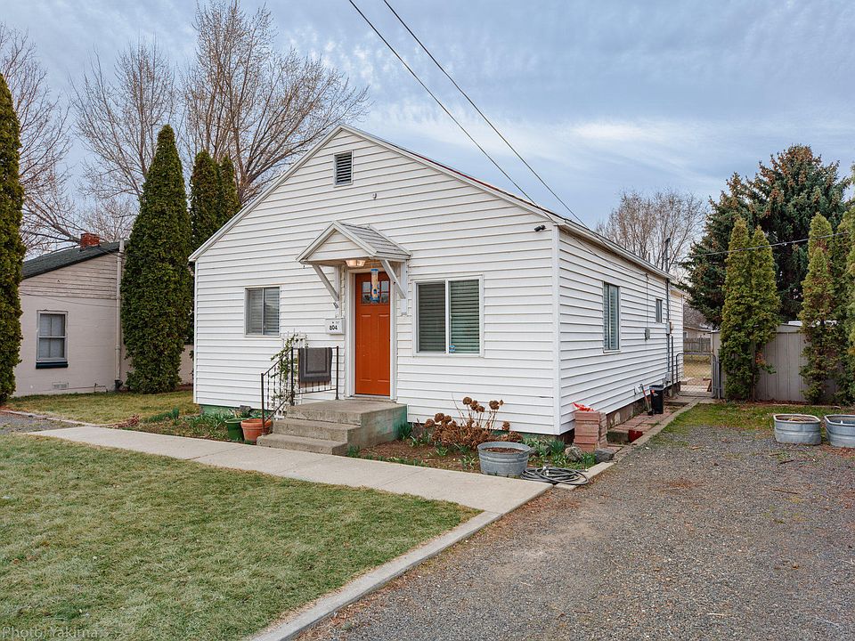1st image of 804 W Logan Ave