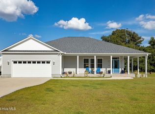 153 Radford Ln, Newport, NC 28570