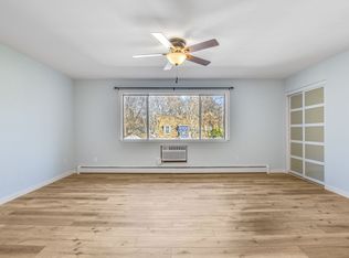 716 Dexter St APT 3, Madison, WI 53704