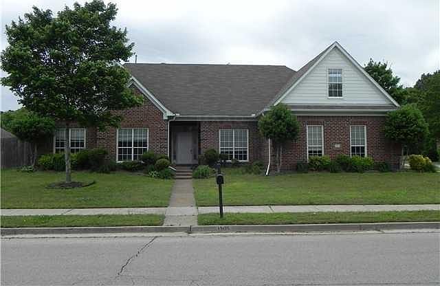 1st image of 1305 W Sweet Rain Dr