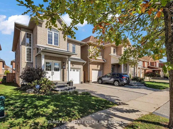 86 Glendarling Cres, Hamilton, ON L8E 0B1