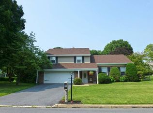 12 Jeffrey Rd, Reading, PA 19601