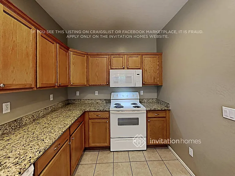 2510 E Browning Pl — Photo 8
