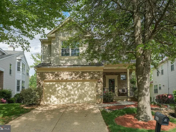 6607 Green Glen Ct, Alexandria, VA 22315