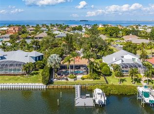 6513 Seabird Way, Apollo Beach, FL 33572