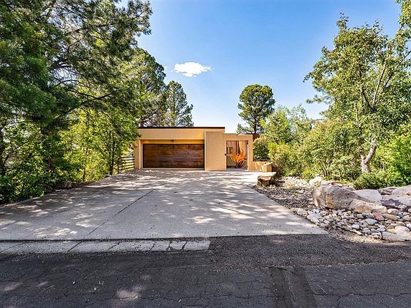 2nd image of 83 Whispering Pines Circle