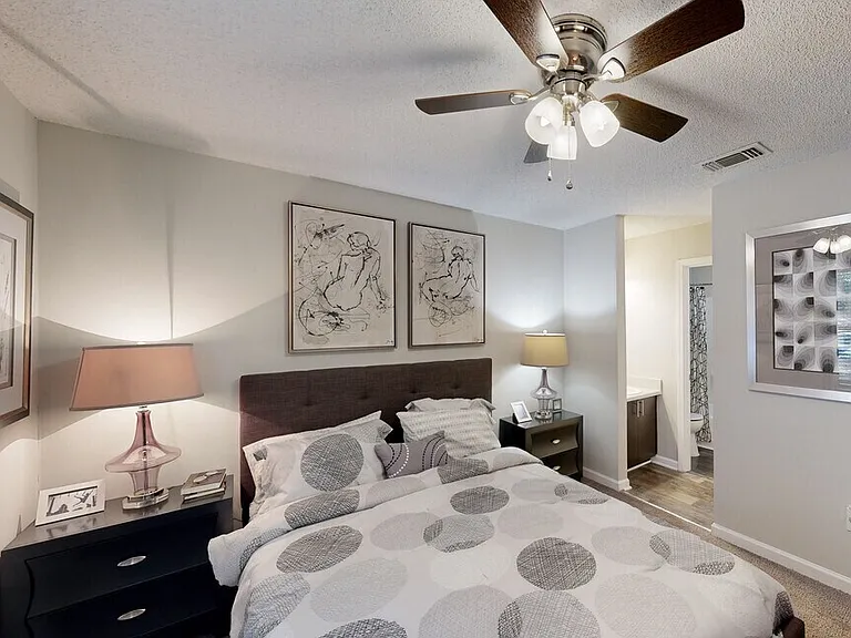 The Enclave at Riverdale — Photo 3