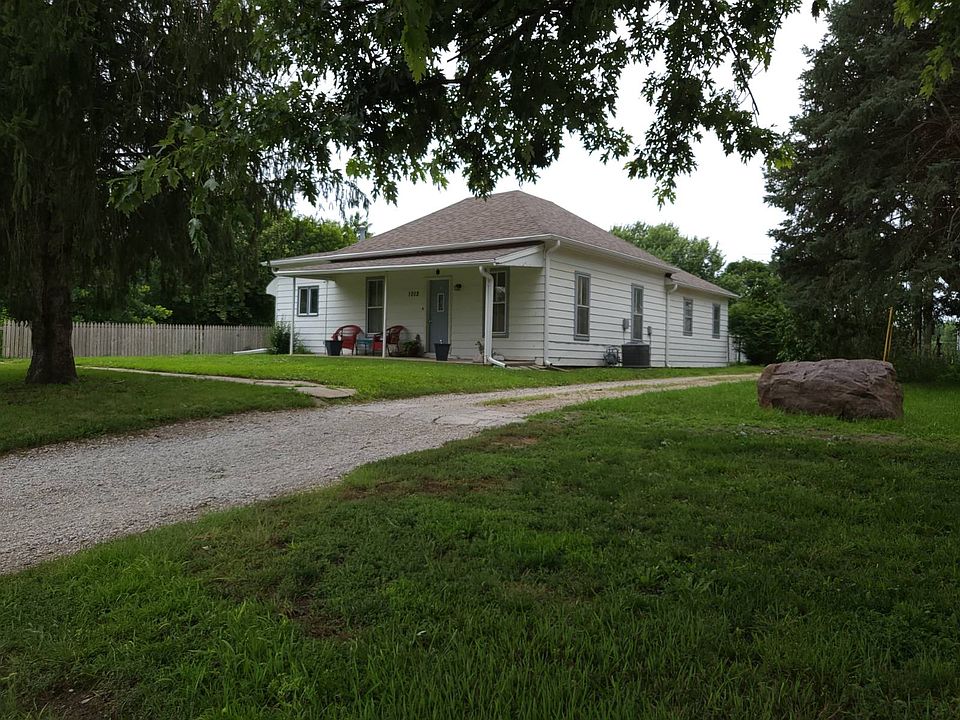 1st image of 1012 M St