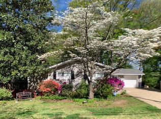 10112 Spring Lake Ter, Fairfax, VA 22030