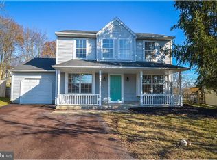 528 Waltham Ln, Perkasie, PA 18944