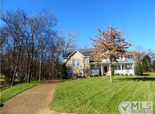 1039 Margaret Dr, Hendersonville, TN 37075