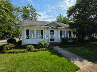 902 Walnut St, Gadsden, AL 35901