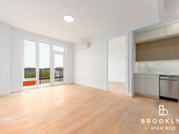 2667 Fulton Street image 1 of 16