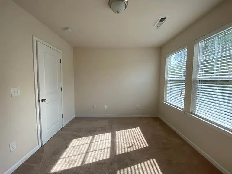 8517 Sharonbrook Dr — Photo 20