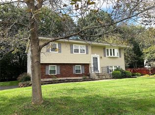 33 Flitt St, Tappan, NY 10983