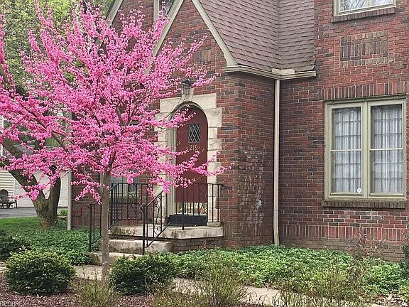 5th image of 219 Griswold Dr