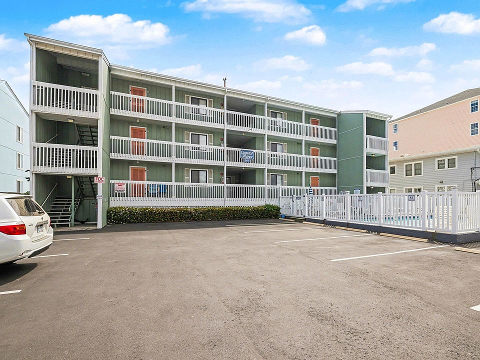 1st image of 807 S Ocean Blvd. #D-3