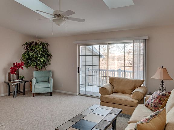 3rd image of 4076 W Centre Ave APT 311