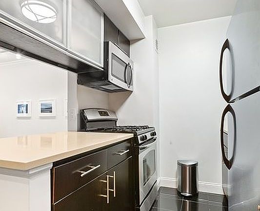 4th image of 55 W 84th St APT 4B