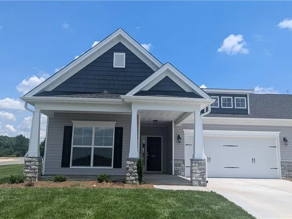 807 Bell Mare Dr #713, Whitsett, NC 27377
