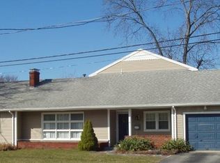 15 Alroy Rd, Weymouth, MA 02190