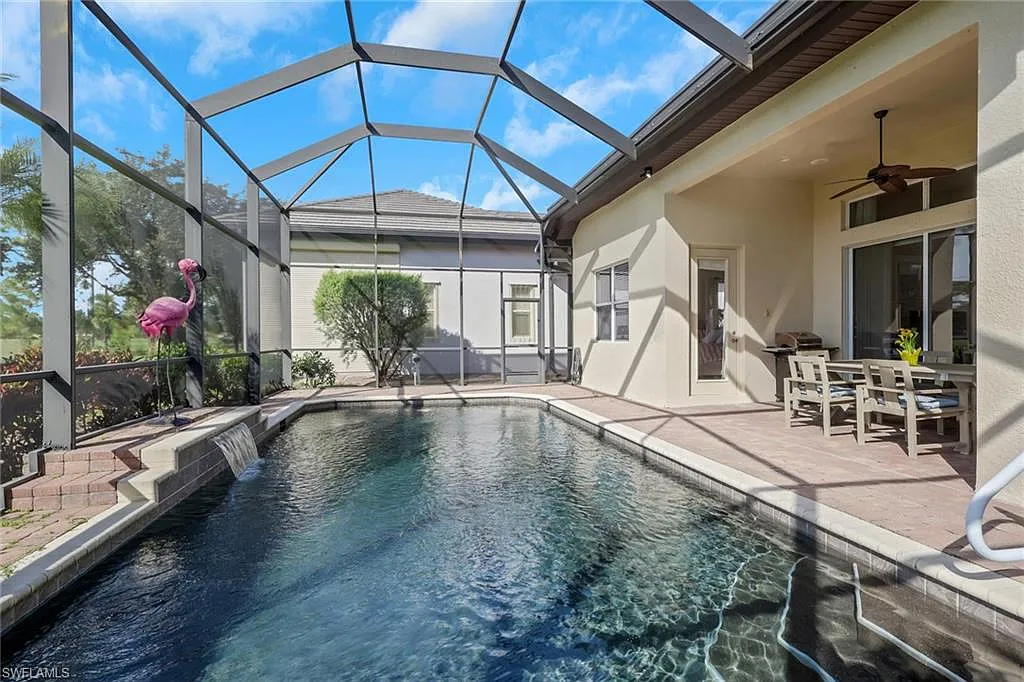 3 bed, 2.0 bath, 1700 sqft, $10,000 — Photo 2