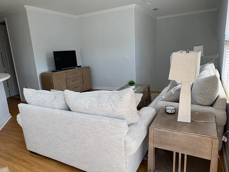 1379 Artesia Dr E #601 — Photo 10