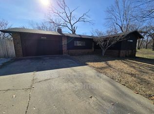 2604 Garden Trl, Bentonville, AR 72712