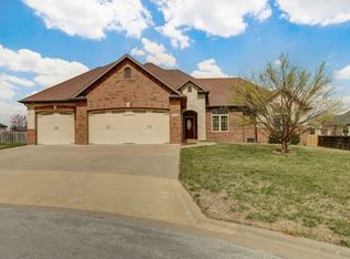 4659 E Hidden Oak Pl, Springfield, MO 65802