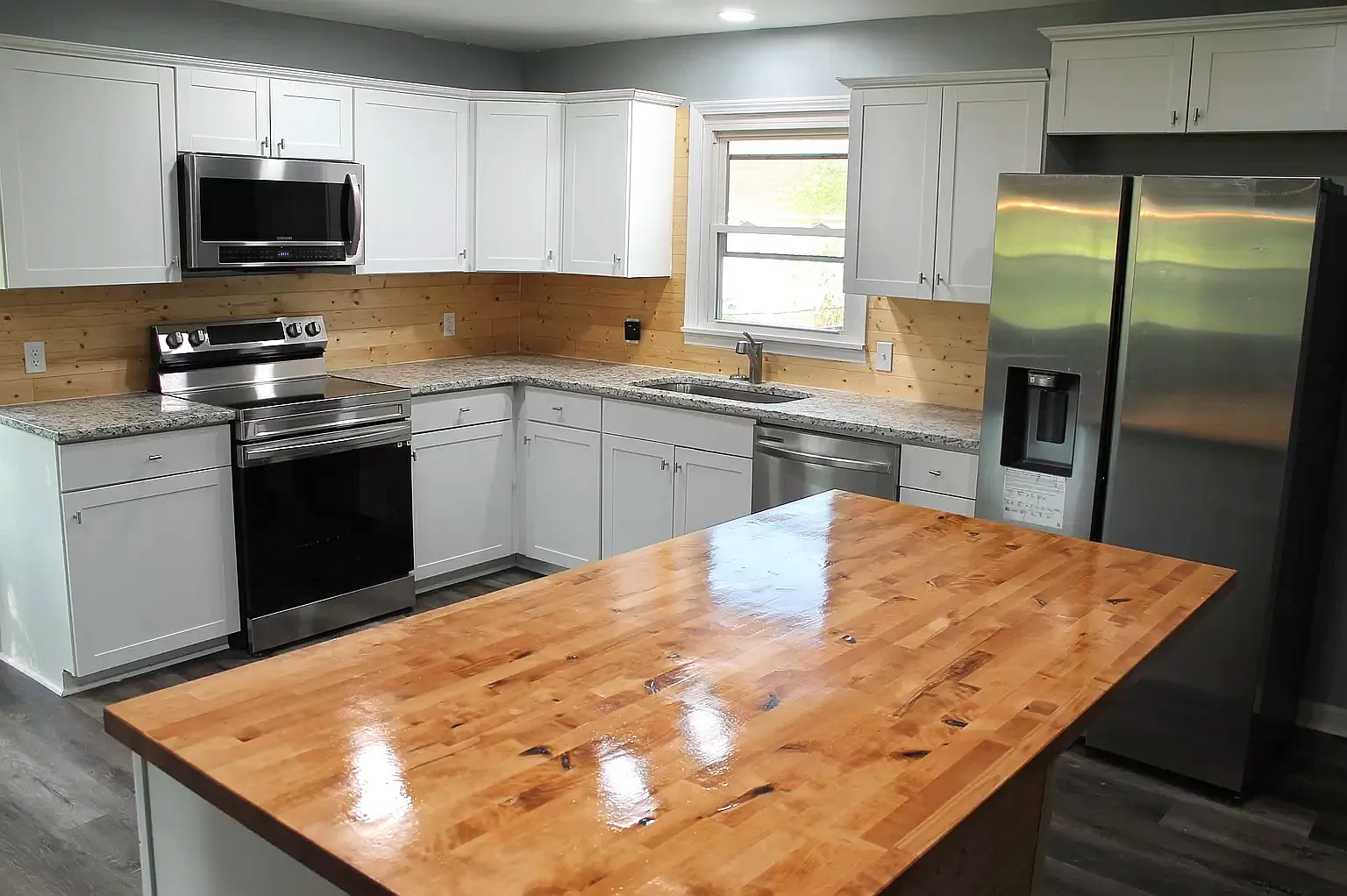 3 bed, 1605 sqft, $1,695 — Photo 4