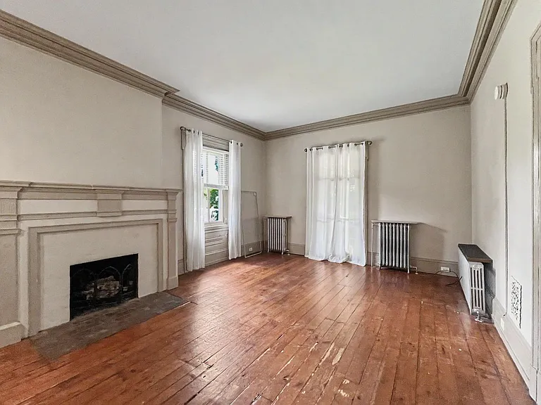 428 N Church St — Photo 17