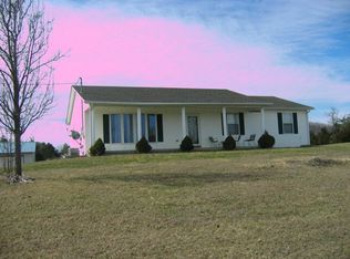 170 Log Cabin Rd, Berea, KY 40403