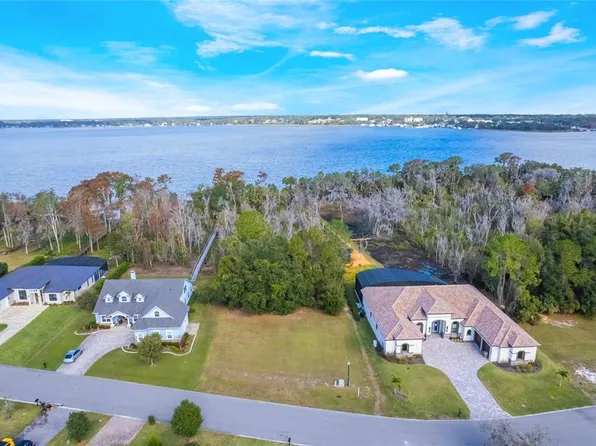Blue Heron Cir #4, Tavares, FL 32778