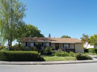 714 Teresa Ct, Petaluma, CA 94954