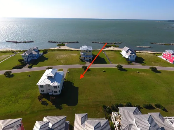 140 Sunset Blvd, Cape Charles, VA 23310