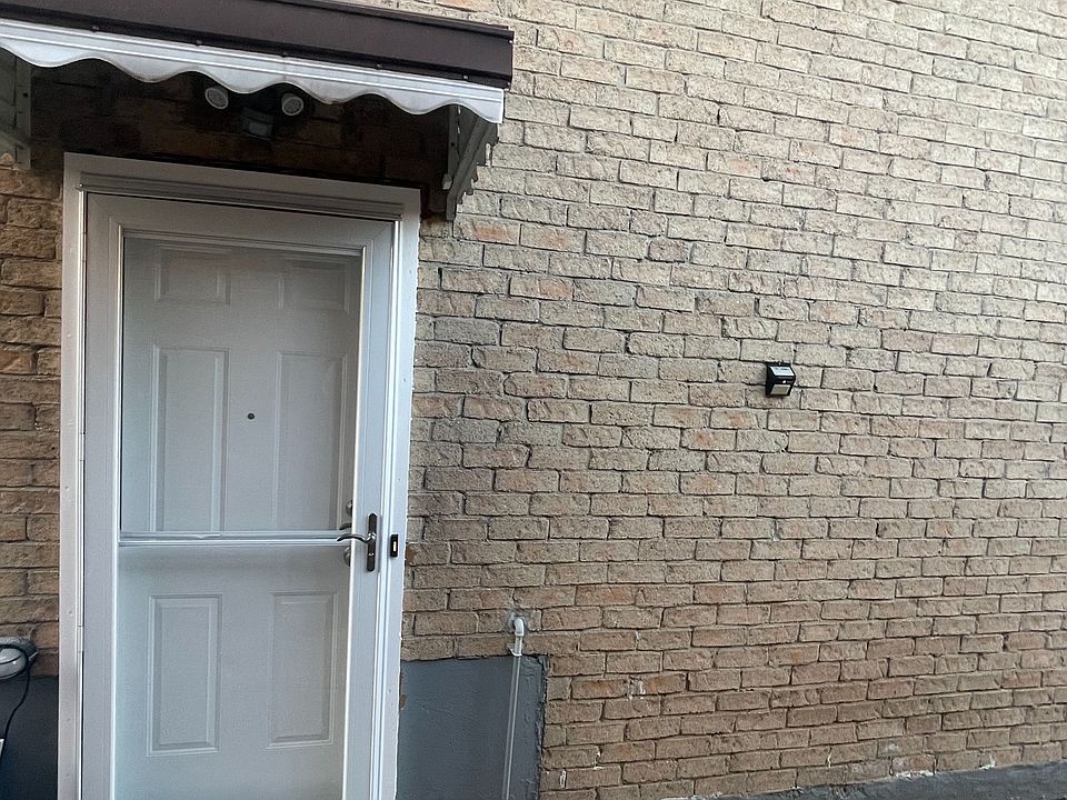 1st image of 358 Kingsbridge Garden Cir #Basement