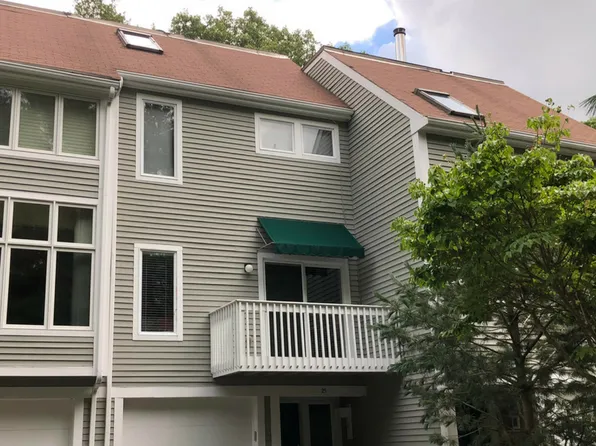 25 Greenridge Ln, Lincoln, MA 01773
