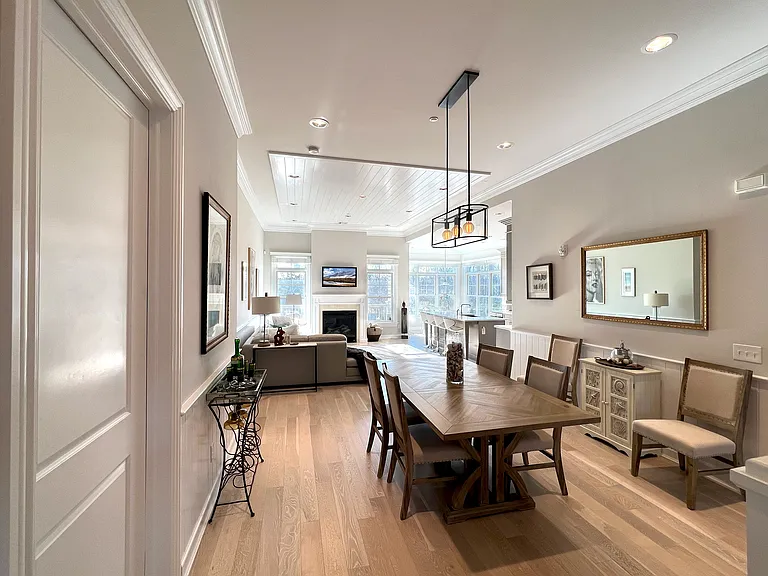 1201 High Pond Ln — Photo 3