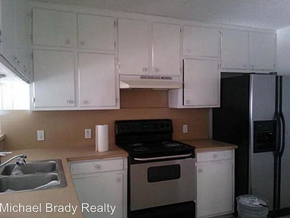 4th image of 3266 Matthews Dr APT C