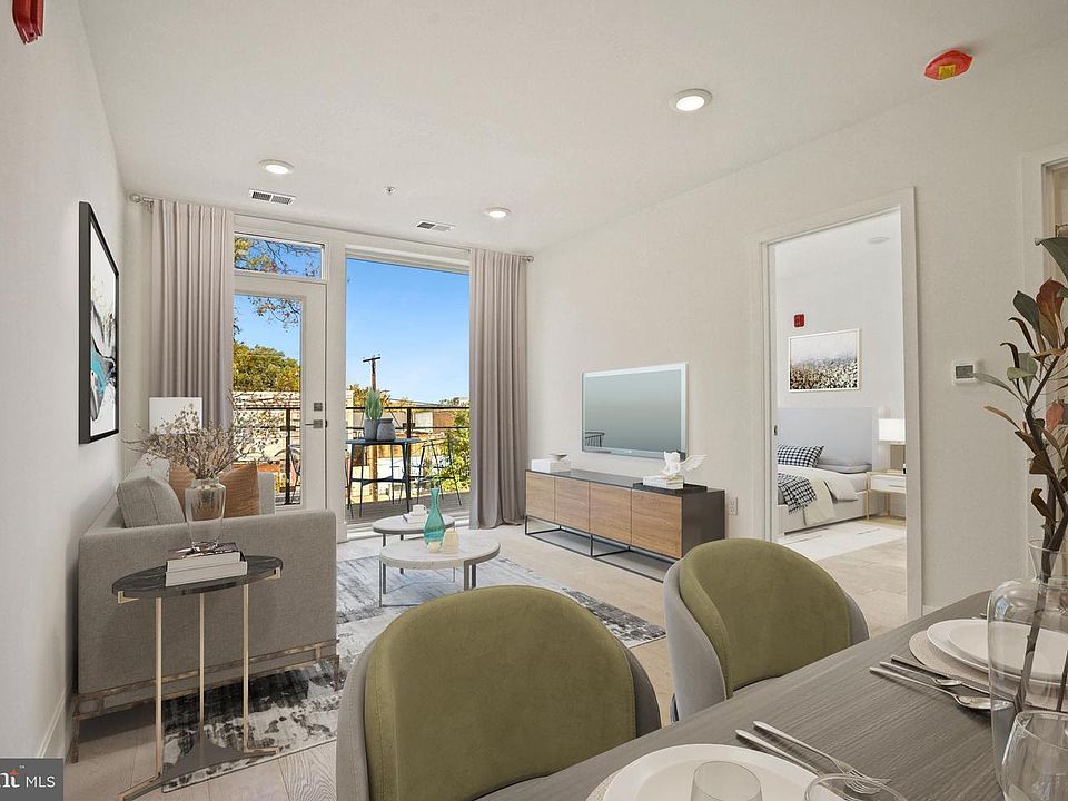 Open-concept layout